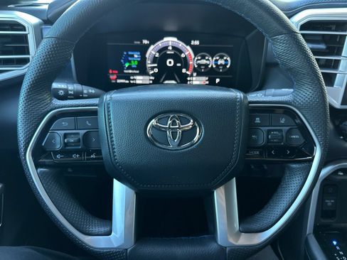 Used 2024 Toyota Tundra Platinum AWD/4WD image 20
