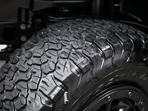 Used 2023 Jeep Wrangler Unlimited Rubicon 4xe AWD/4WD image 78