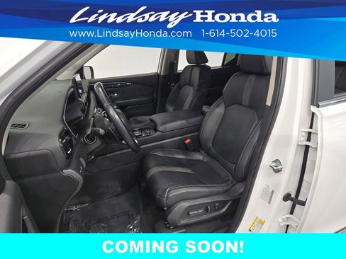 Used 2023 Honda Pilot EX-L image 12