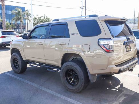 Used 2016 Toyota 4Runner TRD Pro image 11
