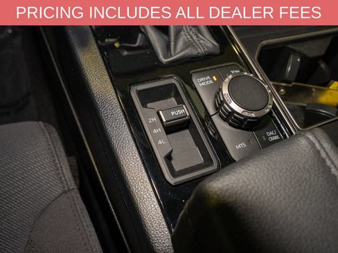 Certified 2026 Toyota Tundra SR5 w/ TRD Off-Road Package AWD/4WD image 15