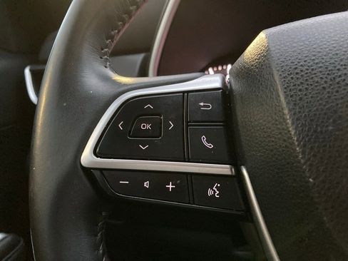 Used 2023 Toyota Highlander XSE image 17