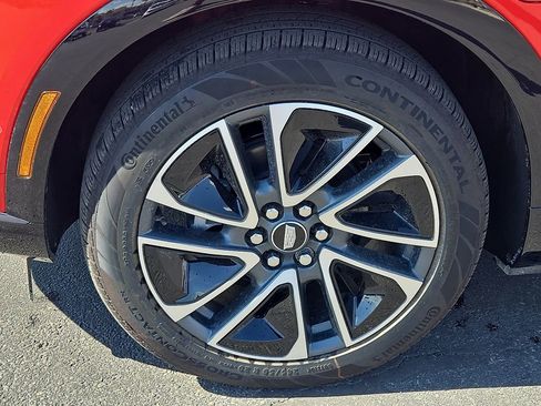 New 2025 Cadillac Optiq Sport 1 image 9