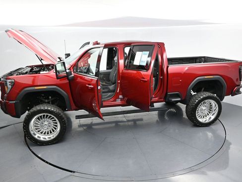 Used 2026 GMC Sierra 2500 AT4 w/ AT4 Premium Plus Package AWD/4WD image 39
