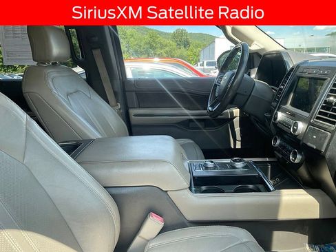 Used 2018 Ford Expedition Max Limited w/ Equipment Group 302A AWD/4WD image 11