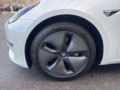 Used 2019 Tesla Model 3 Long Range image 4