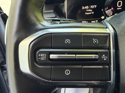 Used 2025 GMC Acadia Elevation AWD/4WD image 26