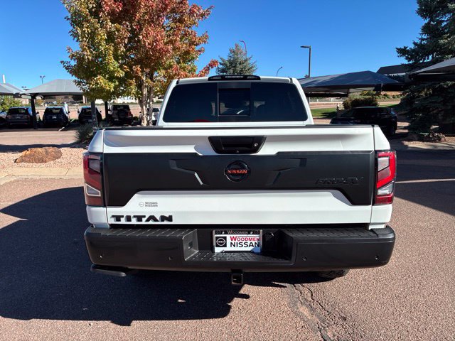 Used 2021 Nissan Titan PRO-4X w/ Pro-4x Utility Package AWD/4WD image 6