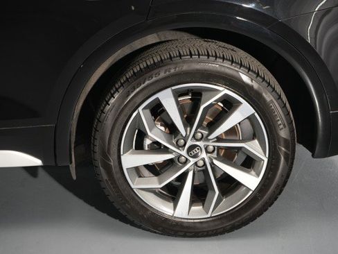 Used 2023 Audi Q5 2.0T Premium Plus w/ Premium Plus Package AWD/4WD image 49