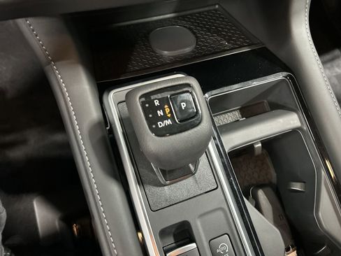 New 2026 Nissan Pathfinder SL AWD/4WD image 21