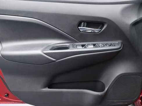 New 2025 Nissan Versa SV w/ Trunk Package FWD image 5