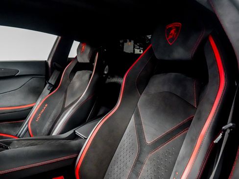 Used 2022 Lamborghini Aventador LP 780-4 Ultimae image 3