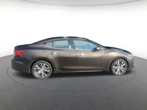 Used 2016 Nissan Maxima Platinum FWD image 9
