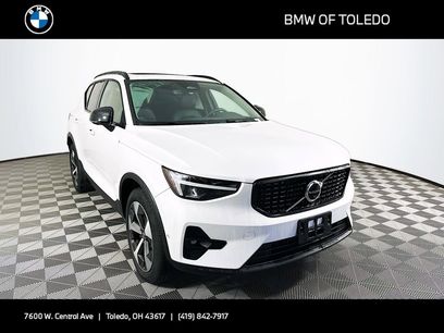 Used 2023 Volvo XC40 B5 Plus w/ Driver Assist Package