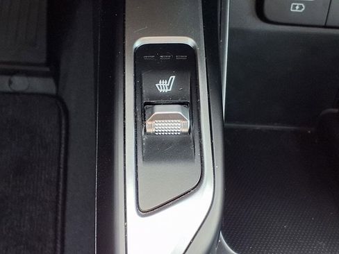 Certified 2022 Kia Sorento S FWD image 15