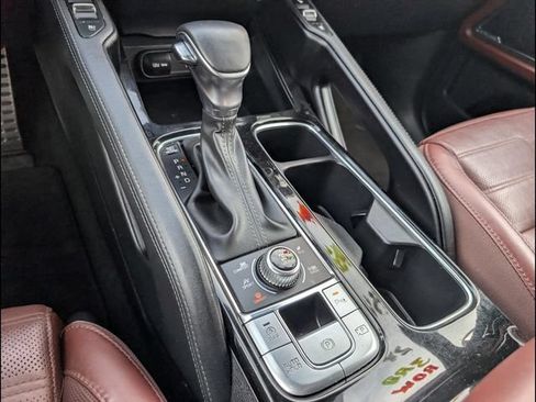 Used 2024 Kia Telluride SX Prestige AWD/4WD image 15