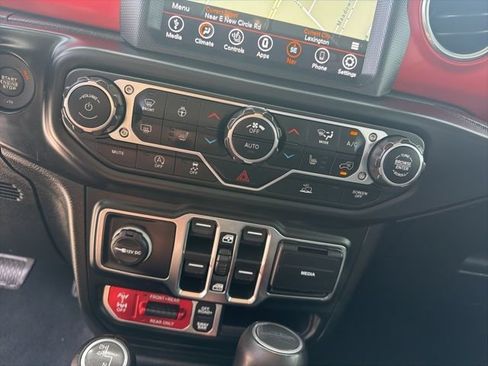 Used 2020 Jeep Gladiator Rubicon AWD/4WD image 8