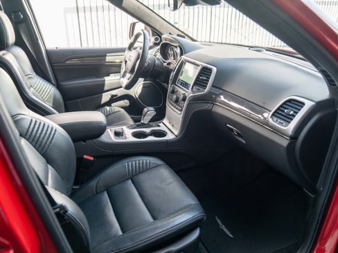 Used 2018 Jeep Grand Cherokee Trackhawk image 32