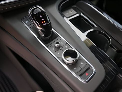 Used 2024 Cadillac Escalade Sport w/ Touring Package image 21