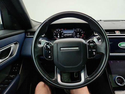 Used 2019 Land Rover Range Rover Velar R-Dynamic SE AWD/4WD image 18