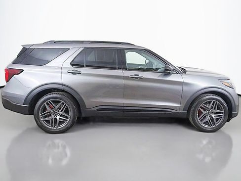 Used 2026 Ford Explorer ST w/ Sun And Sound Package AWD/4WD image 19