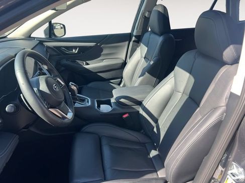 Certified 2025 Subaru Outback Touring AWD/4WD image 11