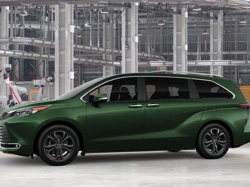 New 2026 Toyota Sienna Platinum AWD/4WD image 5