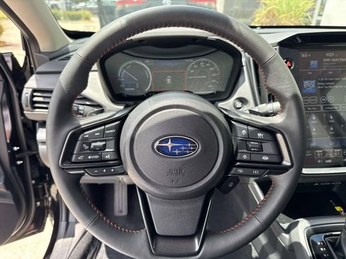 New 2026 Subaru Crosstrek 2.5i Limited AWD/4WD image 10
