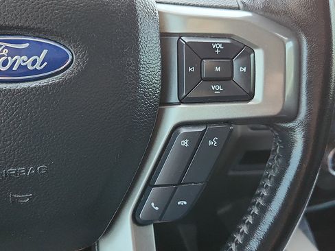 Used 2021 Ford Expedition XLT RWD image 14