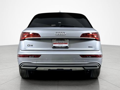 Used 2022 Audi Q5 2.0T Premium Plus image 4