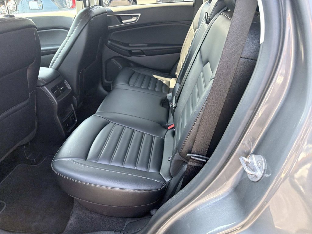 Used 2024 Ford Edge SEL w/ Convenience Package AWD/4WD image 15