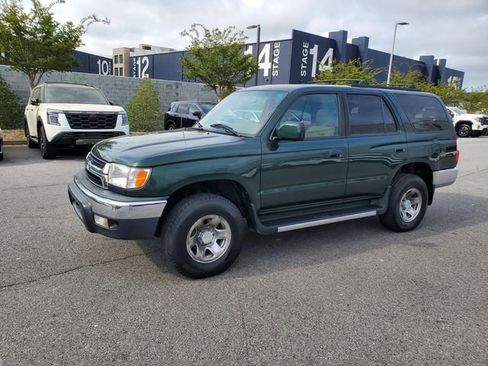 Used 2001 Toyota 4Runner SR5 image 7