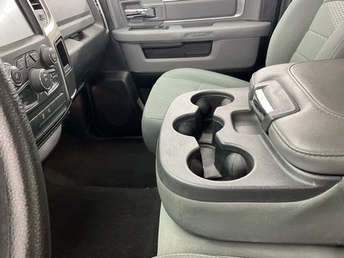 Used 2015 RAM 1500 Classic SLT image 18