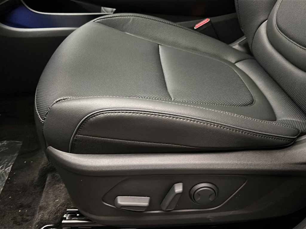 New 2026 Hyundai Tucson Limited AWD/4WD image 10