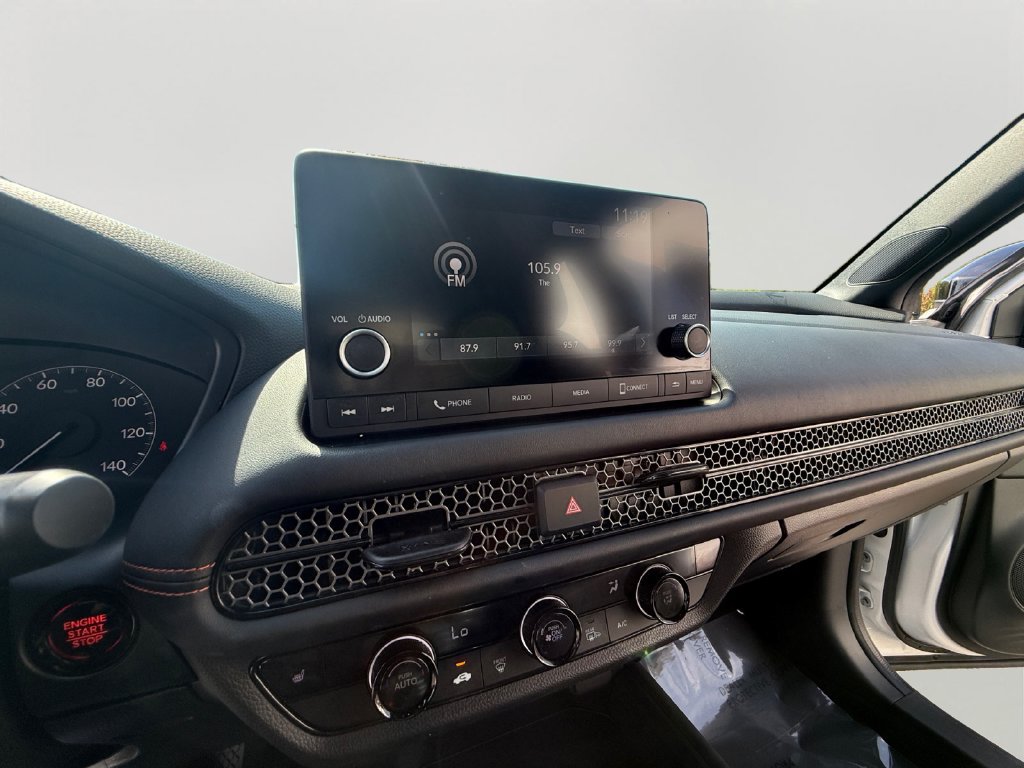 Certified 2025 Honda HR-V Sport image 16