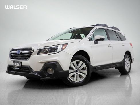 Used 2019 Subaru Outback 2.5i Premium AWD/4WD image 1