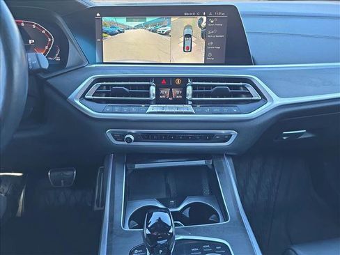 Used 2021 BMW X7 M50i w/ Cold Weather Package AWD/4WD image 21