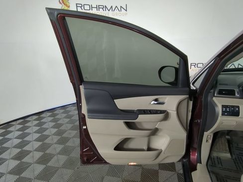 Used 2016 Honda Odyssey EX-L image 17