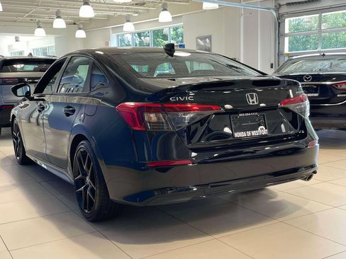 Used 2024 Honda Civic Sport image 5