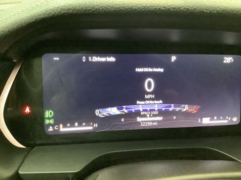 Used 2023 Jeep Grand Cherokee L Limited image 19