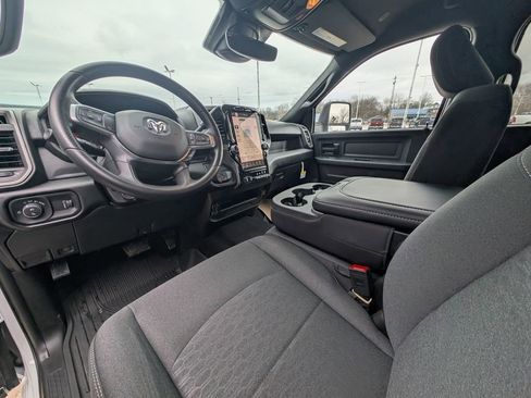 New 2026 RAM 2500 Tradesman image 2