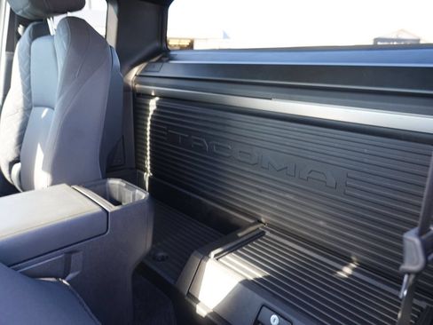Used 2025 Toyota Tacoma SR RWD image 17