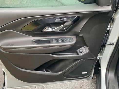 Used 2022 GMC Terrain AT4 w/ Infotainment Package II AWD/4WD image 12
