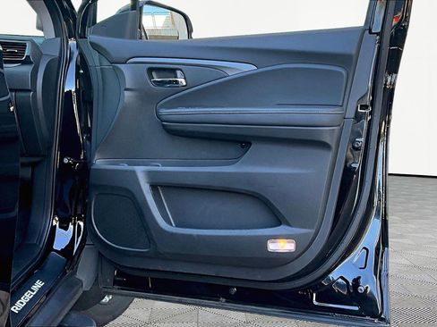 Used 2023 Honda Ridgeline RTL-E image 28