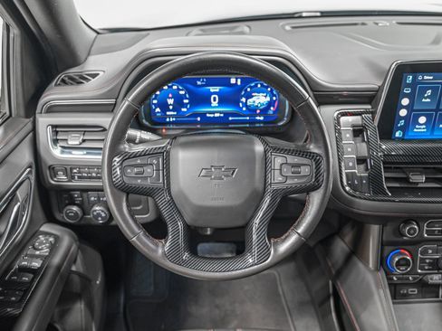 Used 2022 Chevrolet Suburban RST AWD/4WD image 17