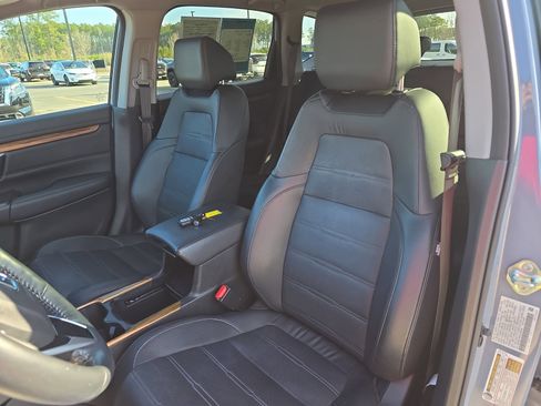 Used 2020 Honda CR-V Touring image 16