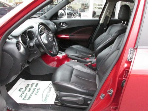 Used 2012 Nissan Juke SL image 12