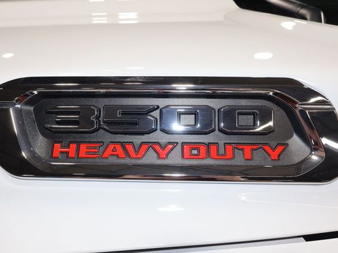 Used 2019 RAM 3500 Limited image 36