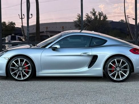Used 2014 Porsche Cayman S RWD image 4
