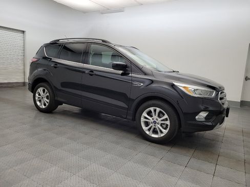 Used 2017 Ford Escape SE w/ SE Leather Comfort Package image 11
